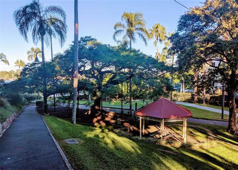 newstead 4006|newstead queensland.
